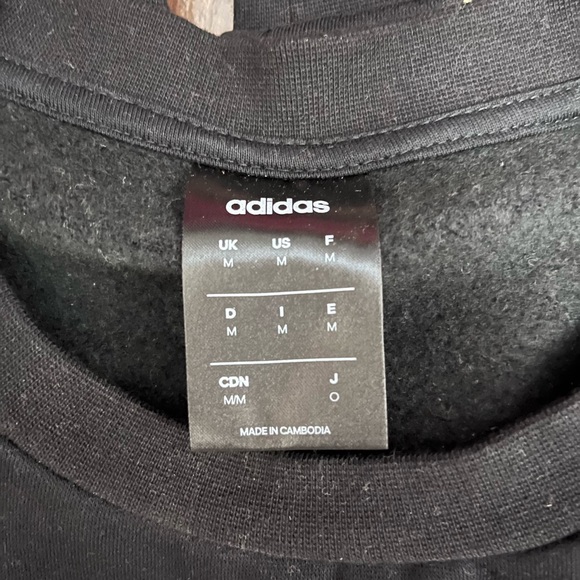 Adidas Crewneck - Picture 3 of 3